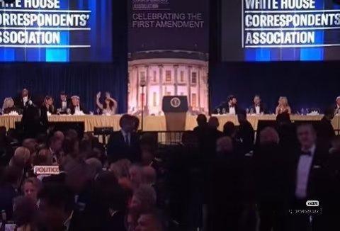 白宫晚宴枪击事件枪手身亡特朗普和副总统万斯在白宫记者晚宴发生枪击事件后均未受伤美