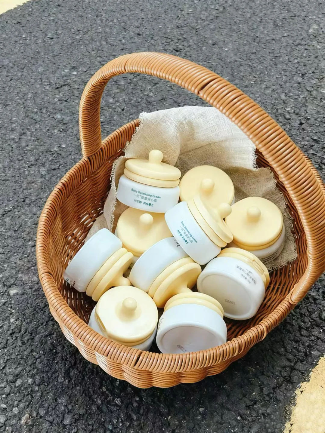 别纠结了！介个面霜去年双十一我囤了一筐！