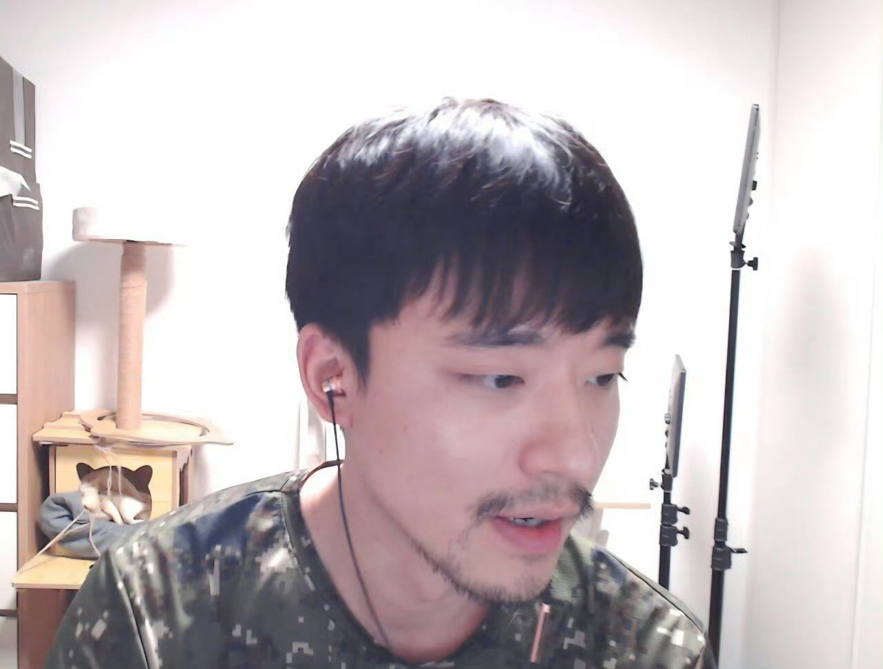 差点认不出来Mystic了你咋了 你到底咋了