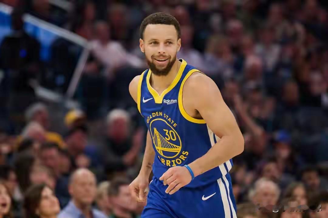 勇士要想重返季后赛，休赛期真该做好这3件事:
 
一、全力续约库里，稳住球队核心