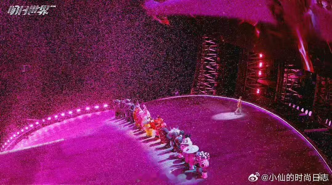 汪苏泷广州还没晴汪苏泷改了晴的最后一句 一直很喜欢《晴》这首歌的旋律，广州雨夜的