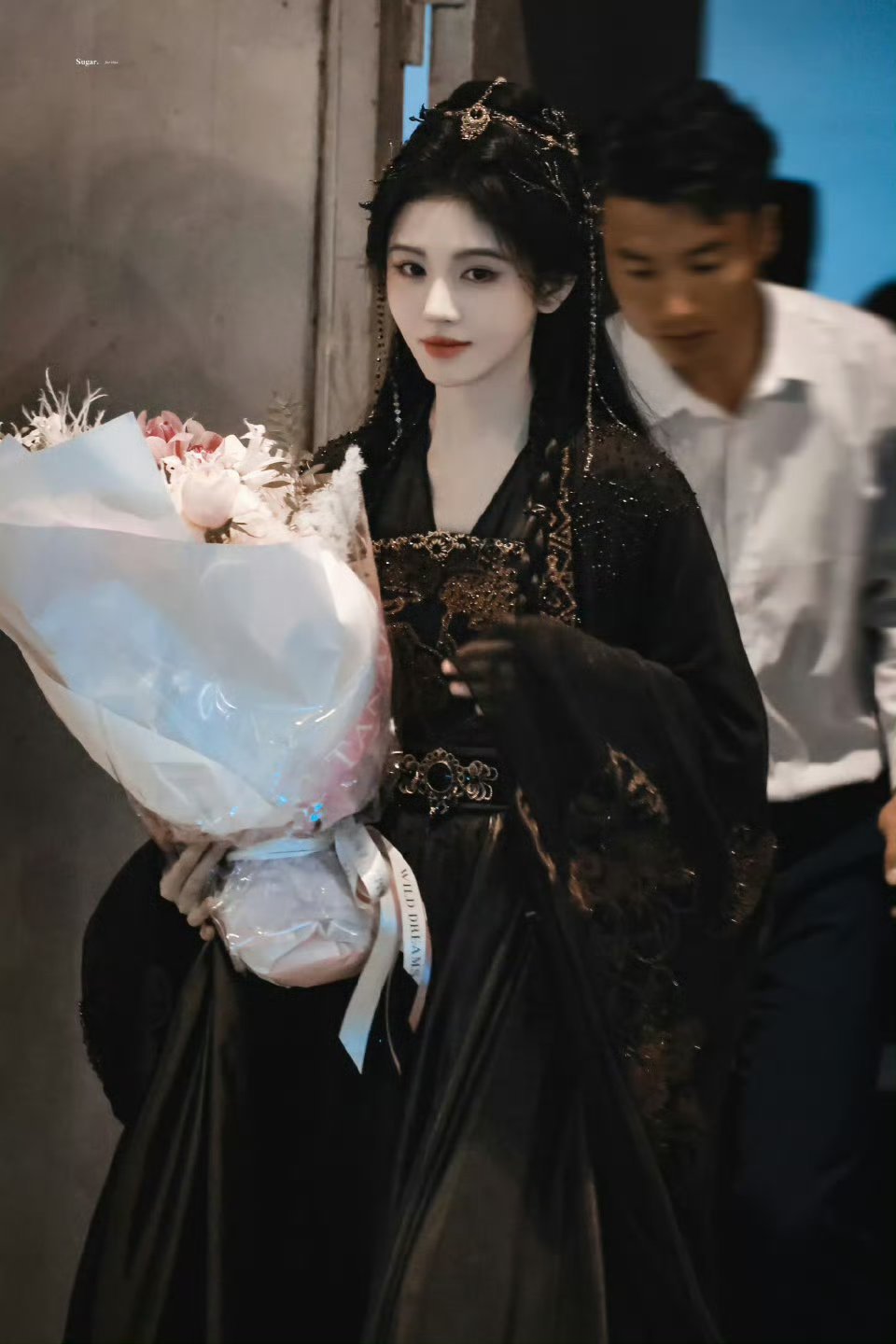 月鳞绮纪各家造型，除了男主都是暗黑系！ 