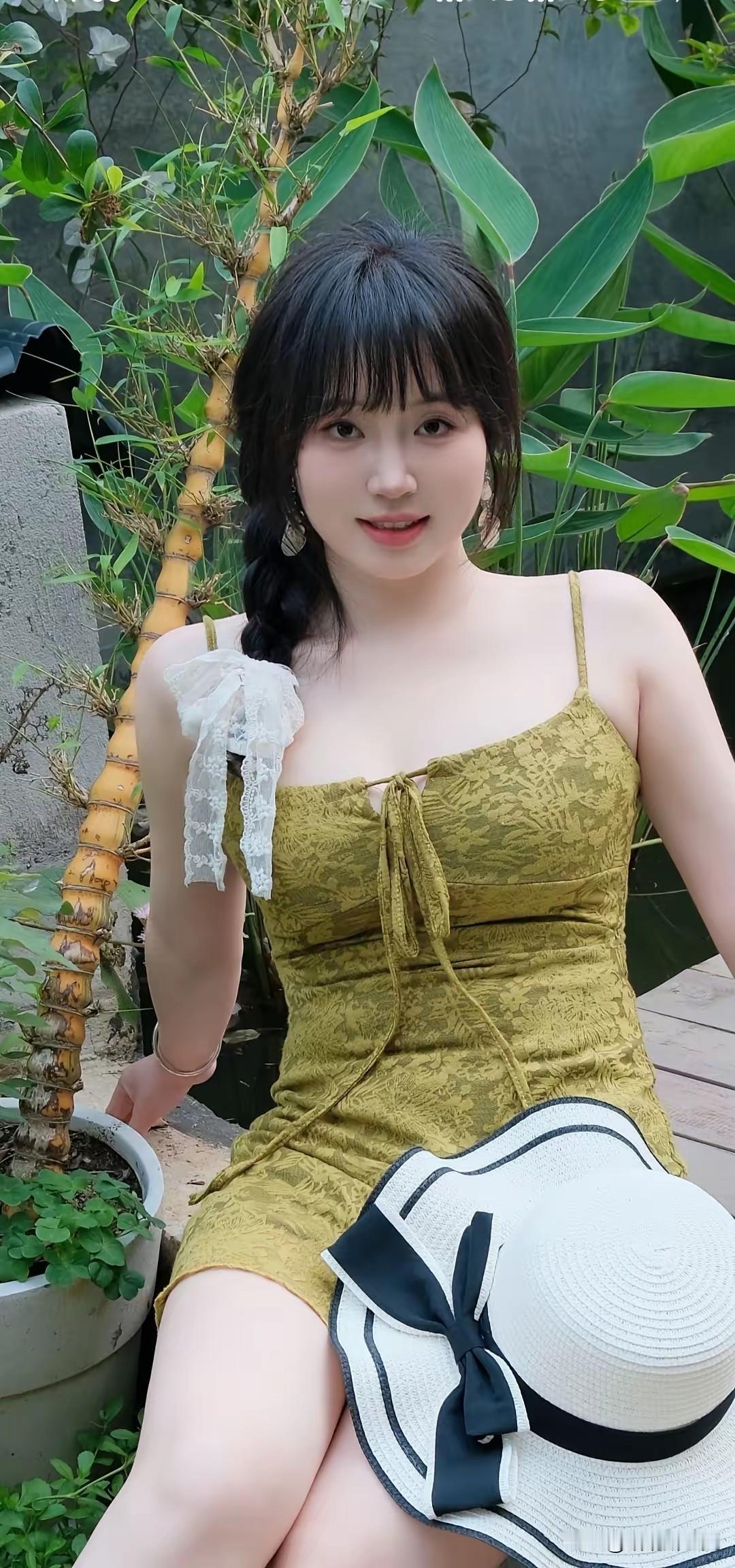 自称家里有岫岩玉矿，在直播间卖豆油大米等生活物资，不为挣钱，就是为回馈社会，这种