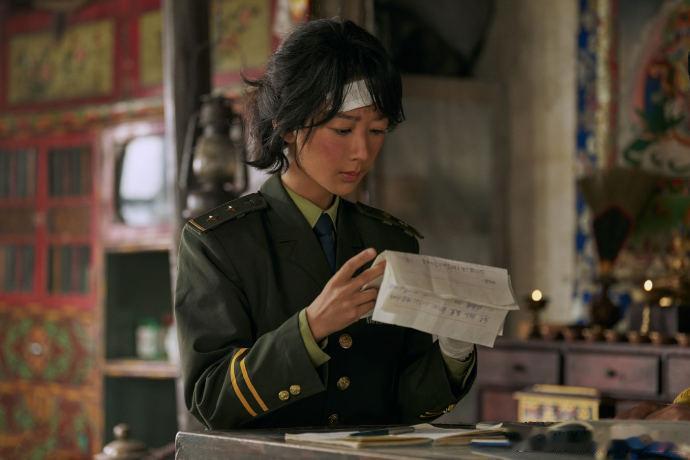 杨紫用生命做烛芯点燃那最黑暗的夜杨紫博拉木拉之上的守护 博拉木拉之上的守护，杨紫