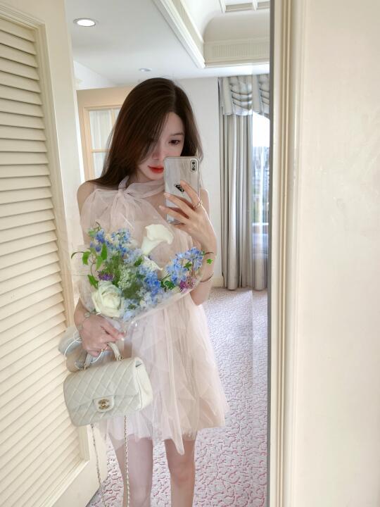 嗲晕！又嫩又温油的网纱连衣裙👗