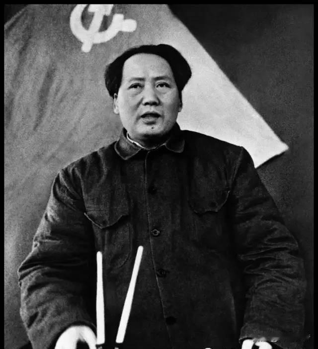🌟坚持真理，修正错误！🙏敬爱的毛主席，感念您坦荡胸襟，传承不朽求真箴言！坚持