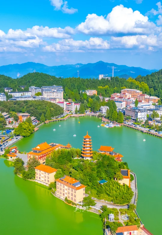 咸宁没有文旅吗？这么美的宝藏县城都不宣传