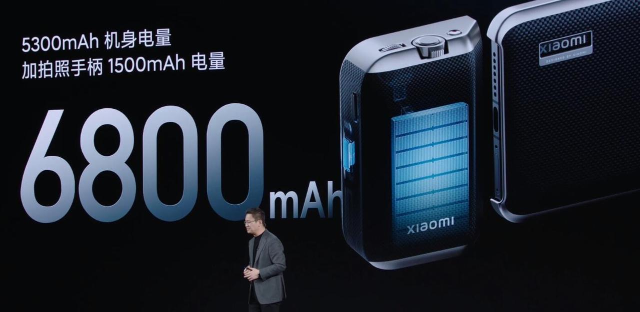 这回算是完了
小米14Ulta的电池
6800mAh，说句实话这应该是
目前唯一