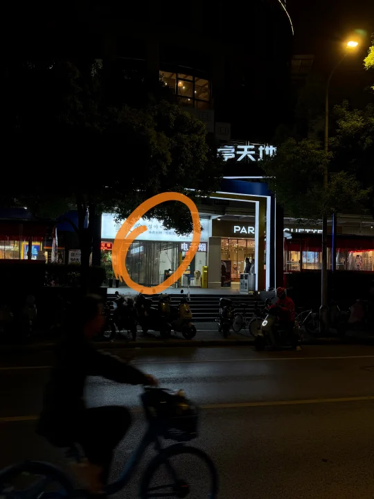 记住上海这个位置！！一定要空腹来吃。。。。。