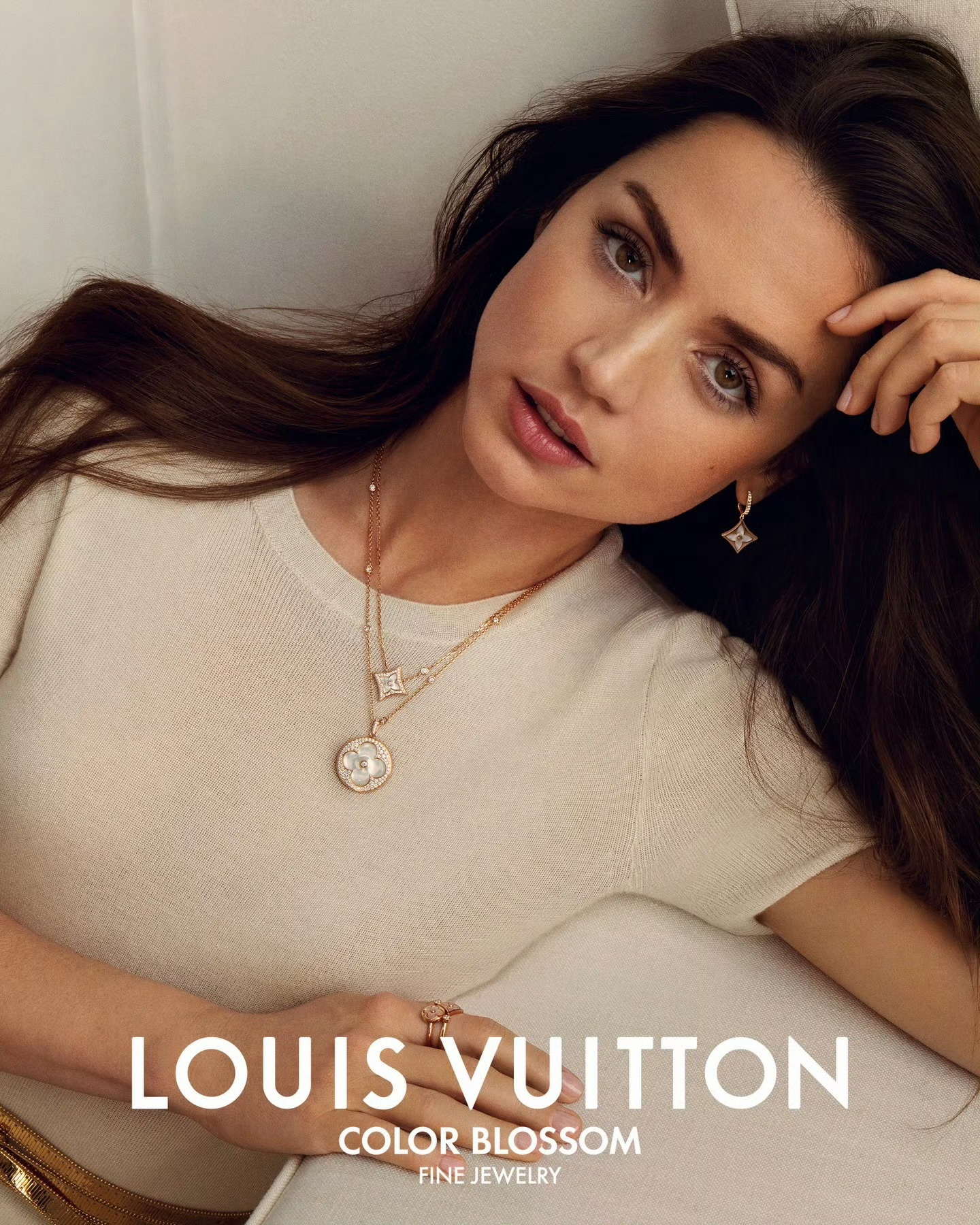 欧阳娜娜 × Ana de Armas 时尚灵感解读 Louis Vuitton