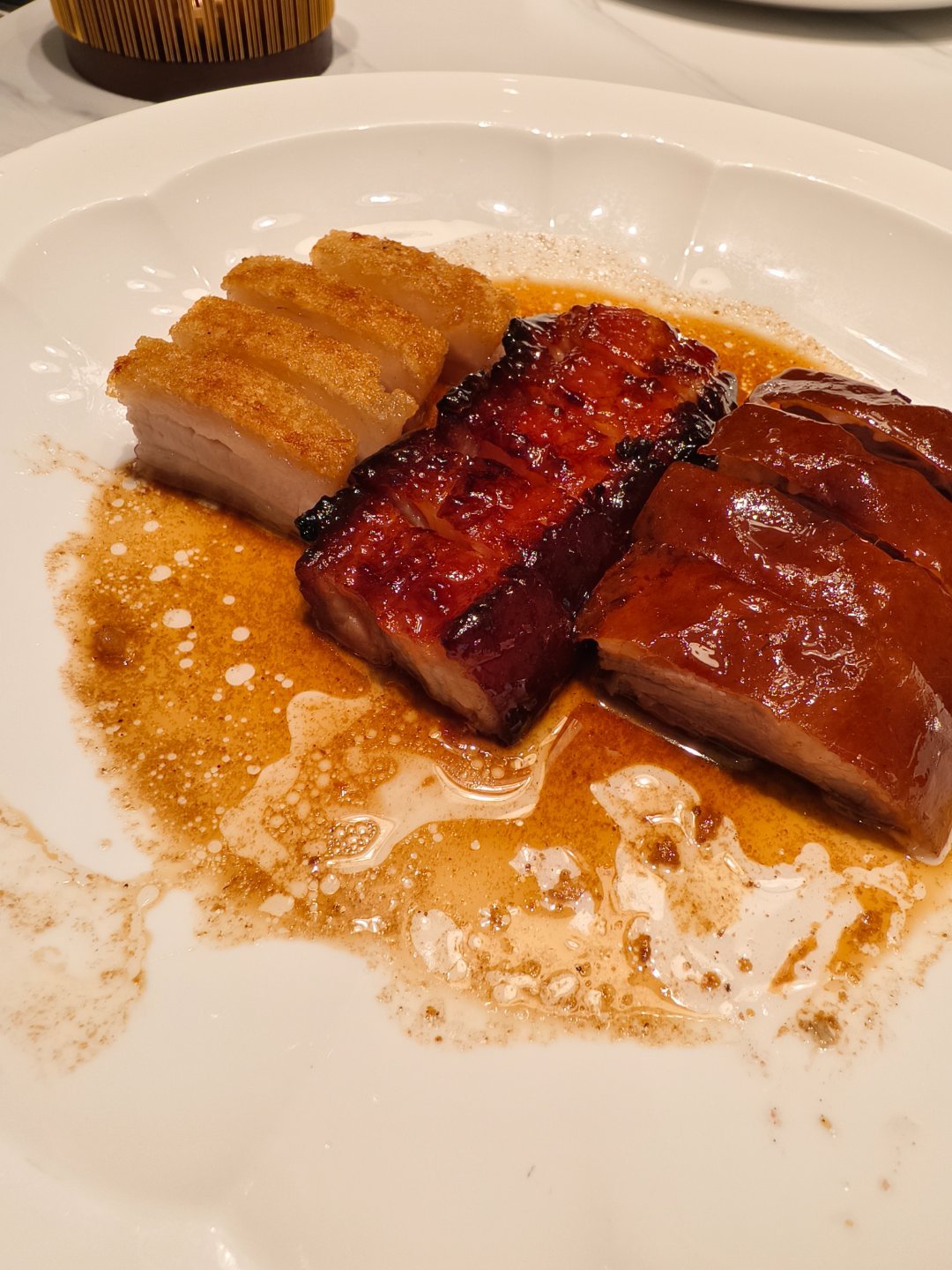 广州 我的评分：[星星][星星][星星][半星]广州[超话] 小炒牛肉的黄辣椒很