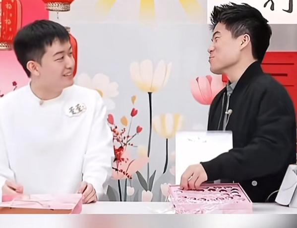 你以为董宇辉的成功是踩到了时代的红利，他却说是观众莫名的善意、朴素的信任带来的机