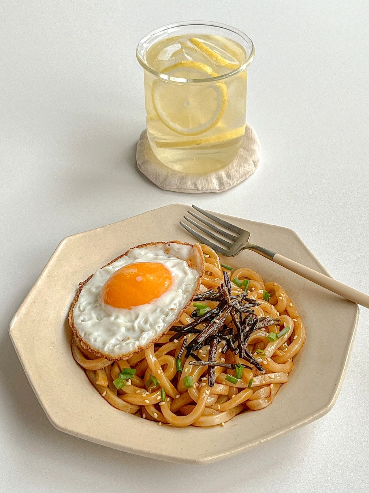 快手早餐｜不爱吃葱 但是很爱葱油乌冬面🍜