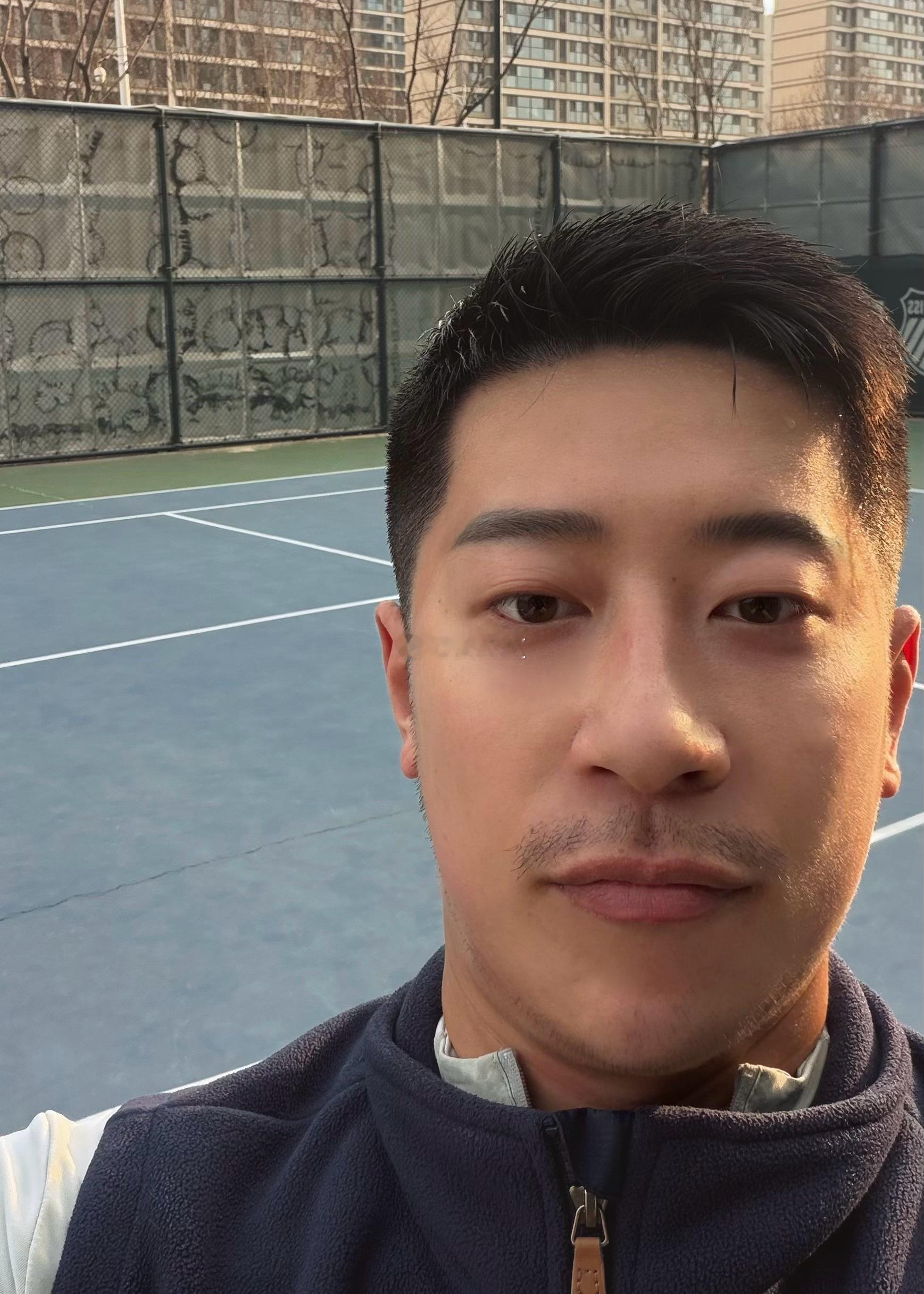 大年粗1️⃣打的球，粗2️⃣也可以发体育人怎么过大年网球talking大会春节摄