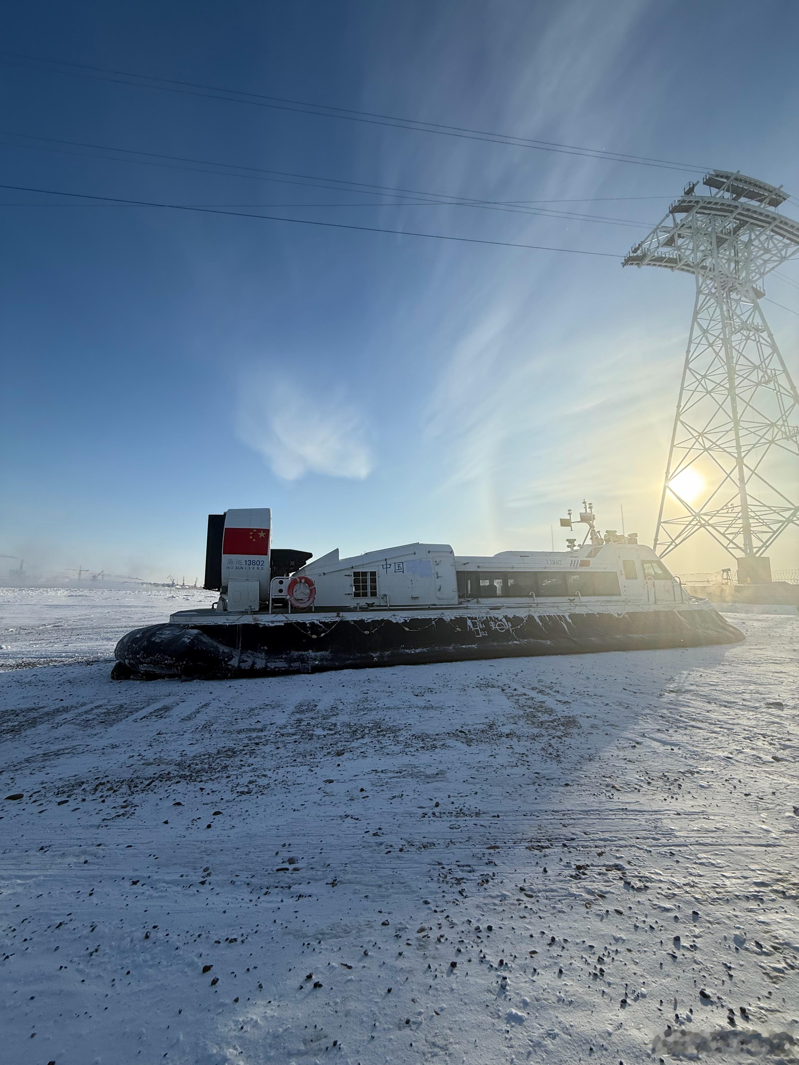 丝滑过关俄罗斯，吃上第一顿俄餐我的日常plog