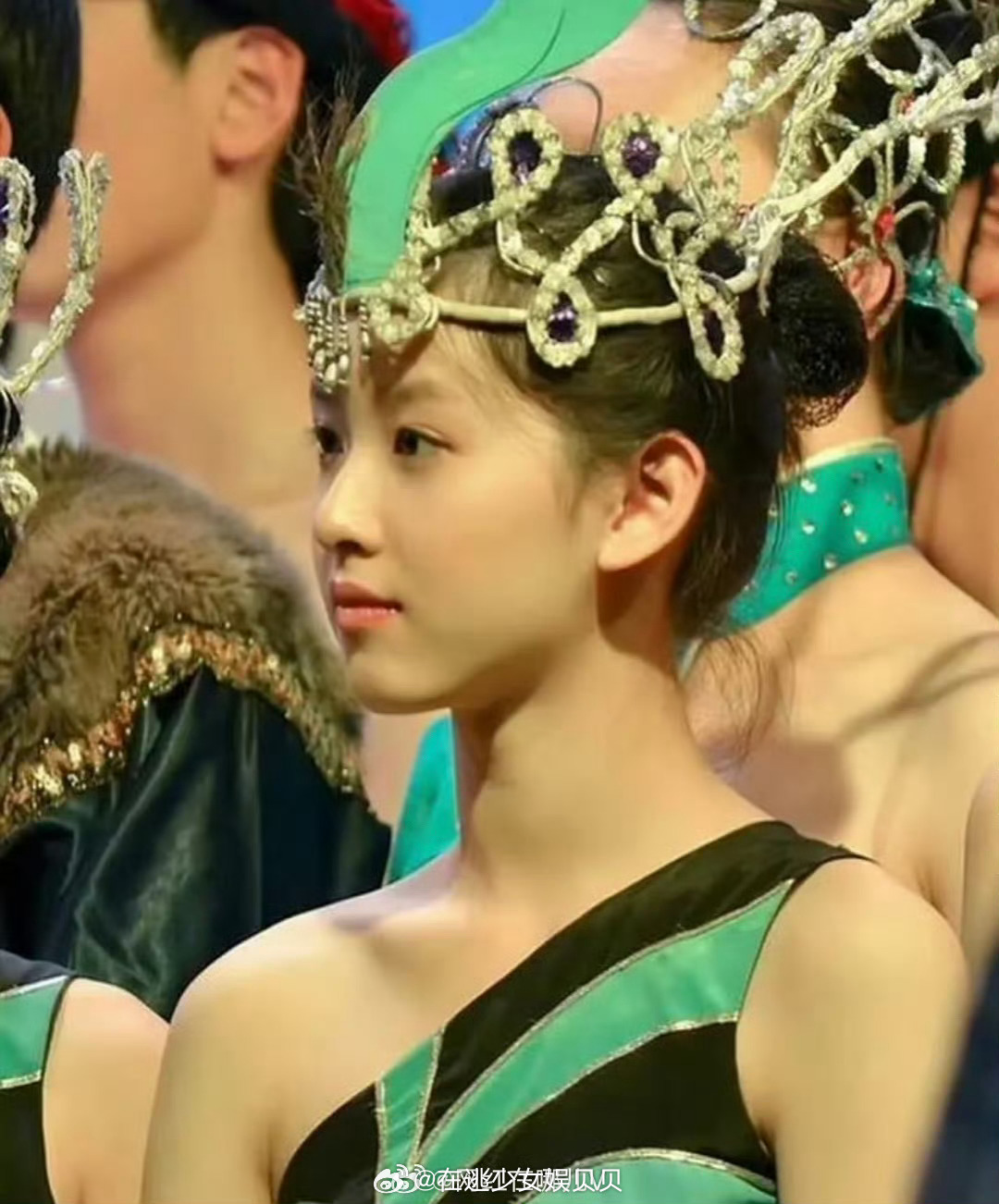 刘强东就是因为这几张照片沦陷的吧 