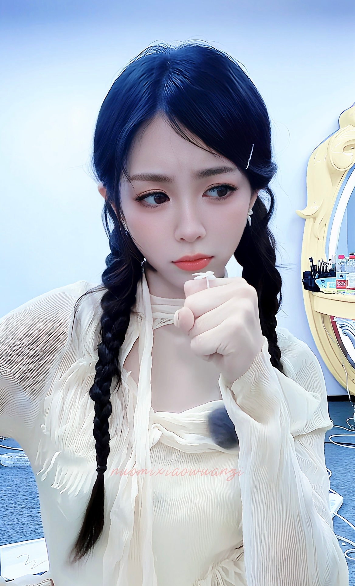 曝讨薪综艺换组重启继续营业中录制杀青共患难这一块，黑工七子就是这么义气哈哈哈，七