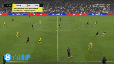 梅西[超话] 梅西差一点助攻苏亚雷斯破门，可惜苏亚雷斯越位在先了。之后梅西的射门