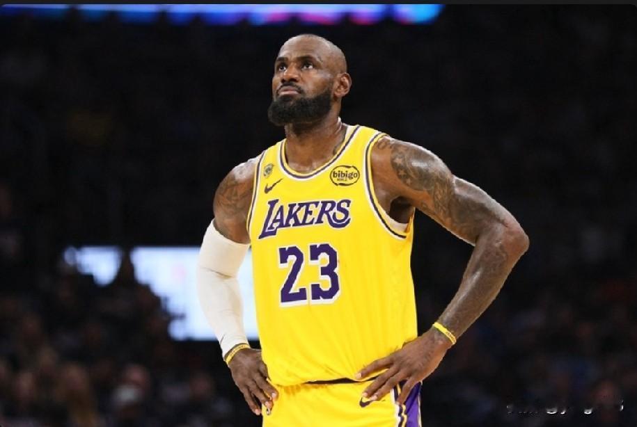 勒布朗·詹姆斯是NBA历史上前所未有的球员。现在的问题是，我们还能欣赏他多久的精