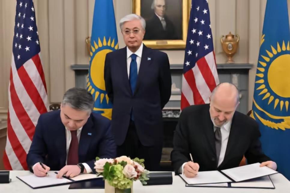 刚签了几百亿的单子，结果到了发货的时候却傻眼了！哈萨克斯坦这时候想起了好邻居中国