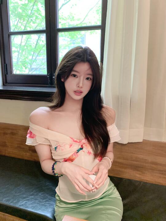 人随春好🍃