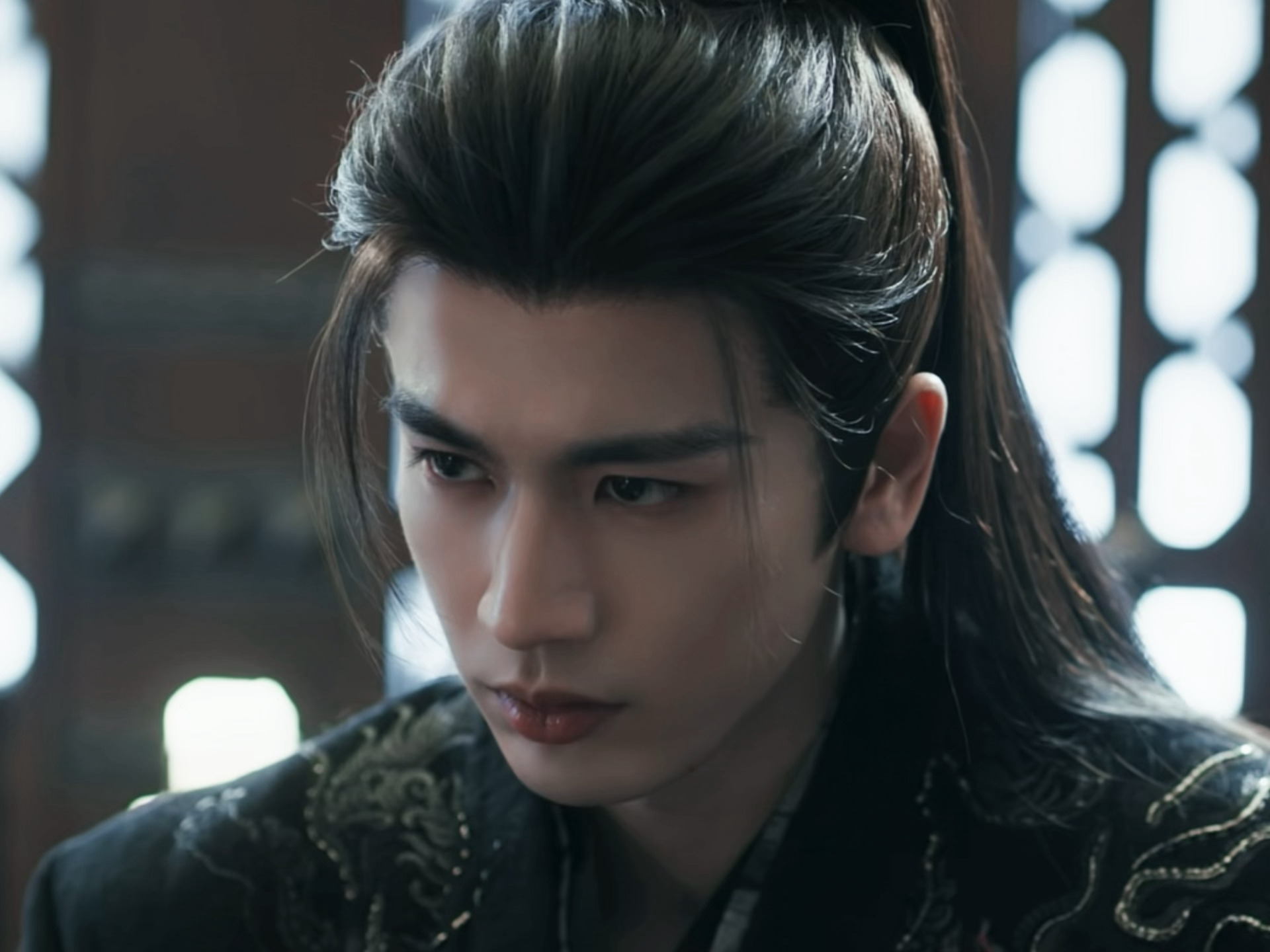 好喜欢谢征生气的样子。。。。。 