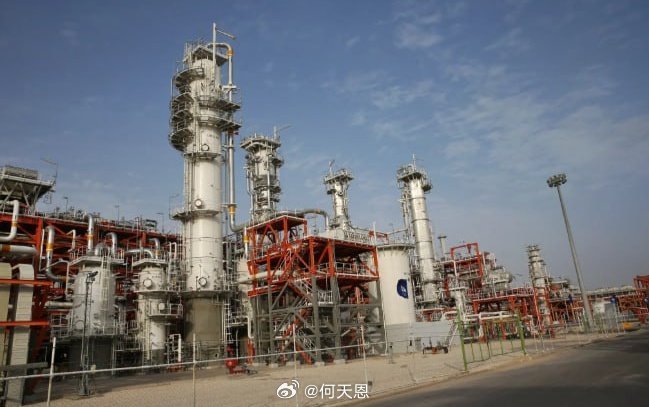 尽管特朗普坚称自己“对此一无所知”。但以色列对伊朗南帕尔斯天然气田的空袭行动却是