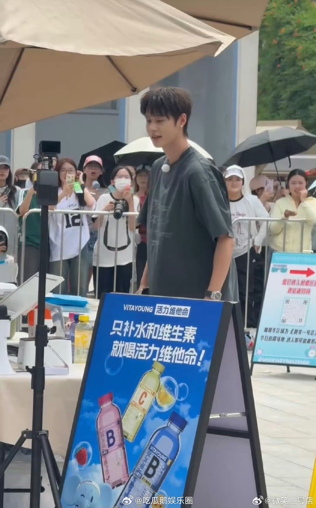 单依纯柯淳抽象到一起了 柯淳能放下霸总包袱搞笑，单依纯能在歌手舞台玩出小品风格，