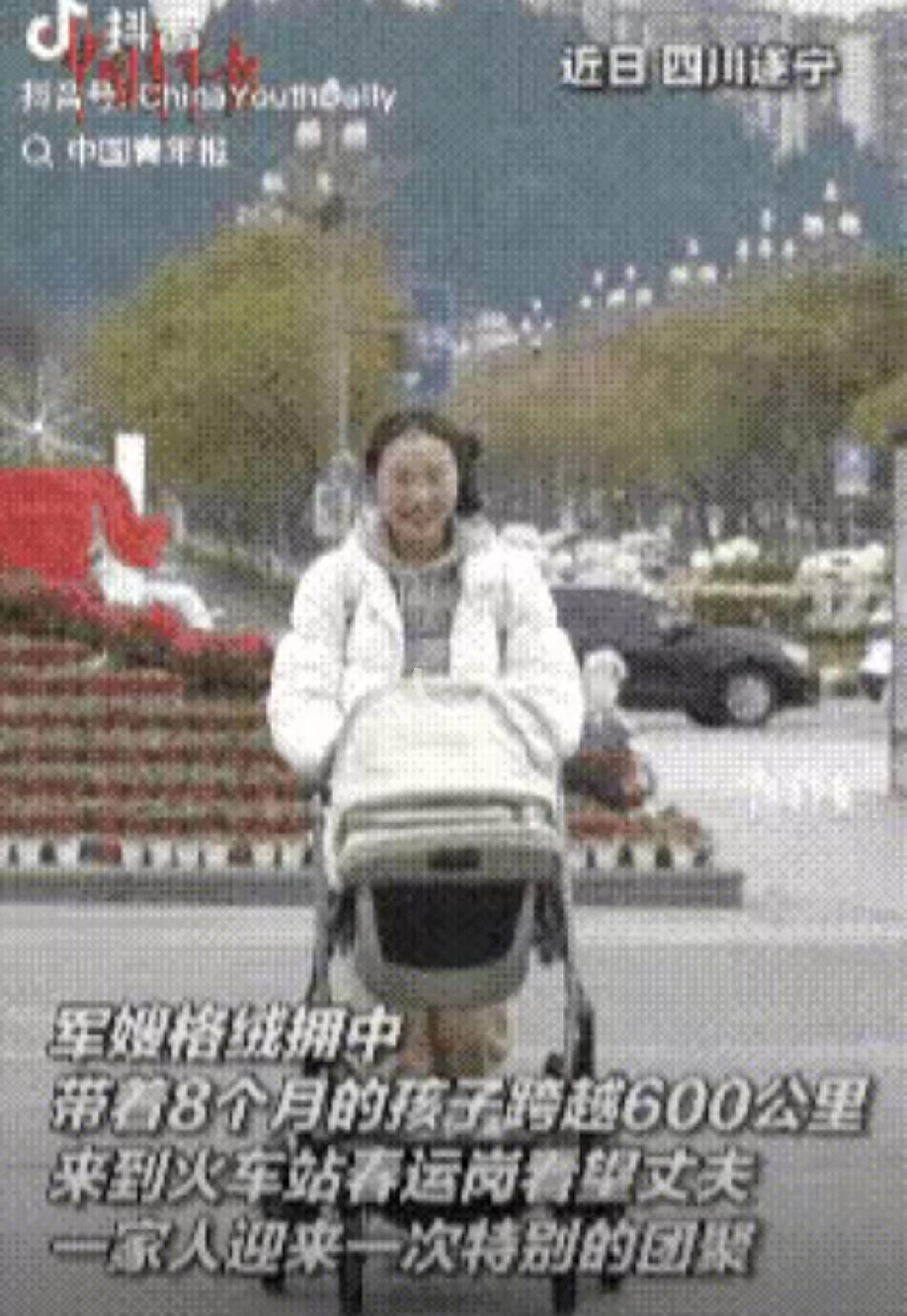 感动哭了！军嫂带着8个月大的孩子，因为思念，又想让孩子跟爸爸合个影，跨越了600