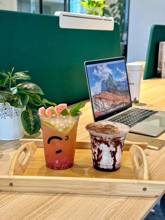 咖啡☕️+办公✍🏻|上海打工人的新晋休闲空间！