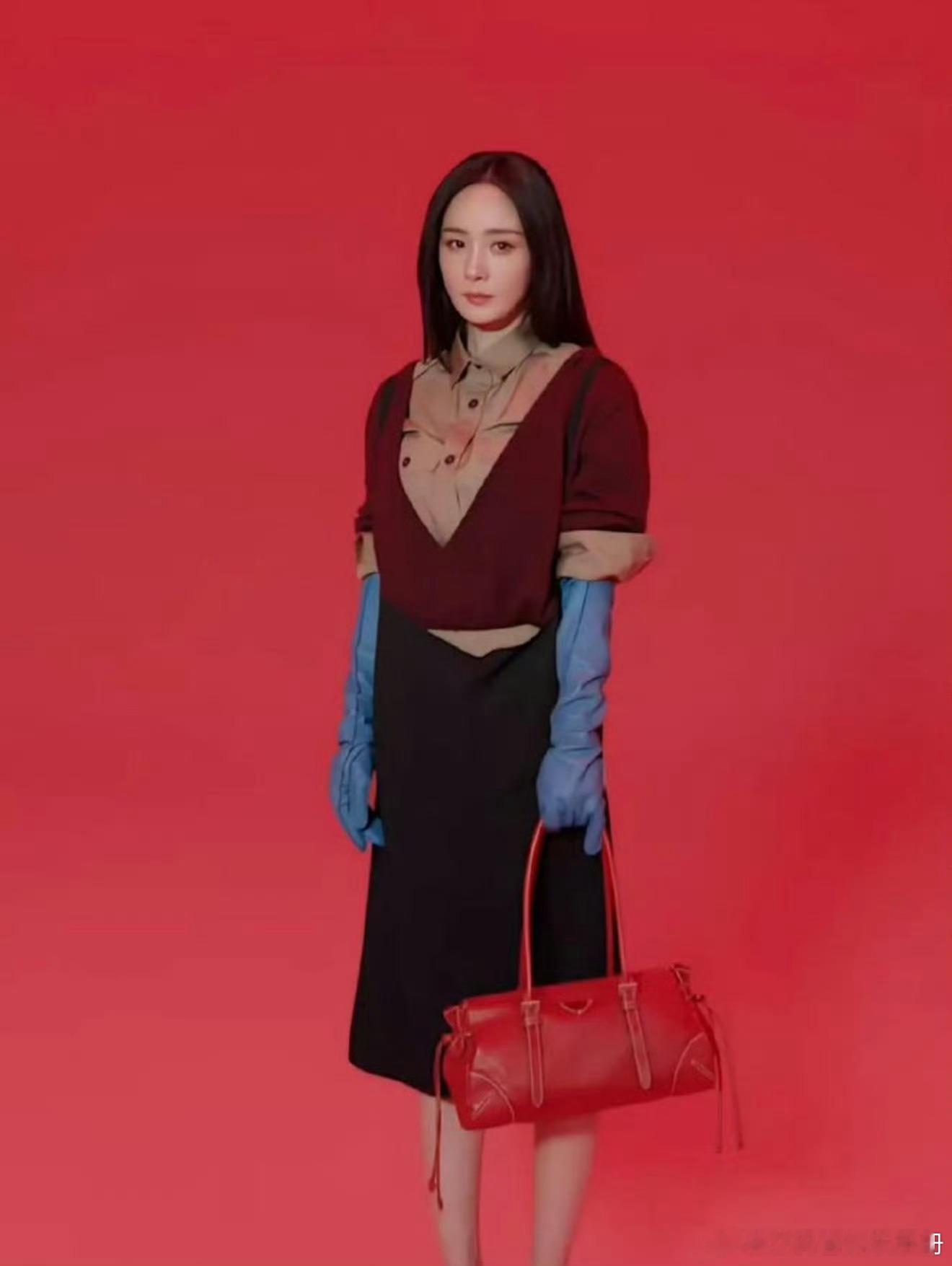 柳智敏 杨幂再次撞衫，你Pick谁表现力？杨幂柳智敏撞衫