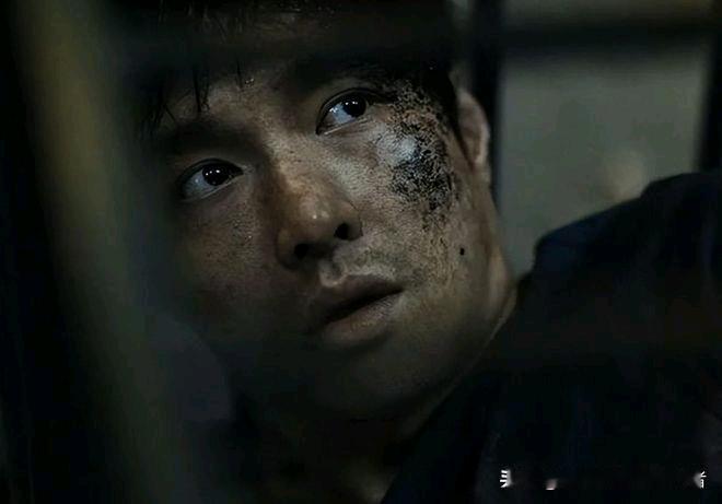 电诈升级警示：从“攻心”到“噬命”，防线必筑心间
 
过去电诈用“子女出事”“虚