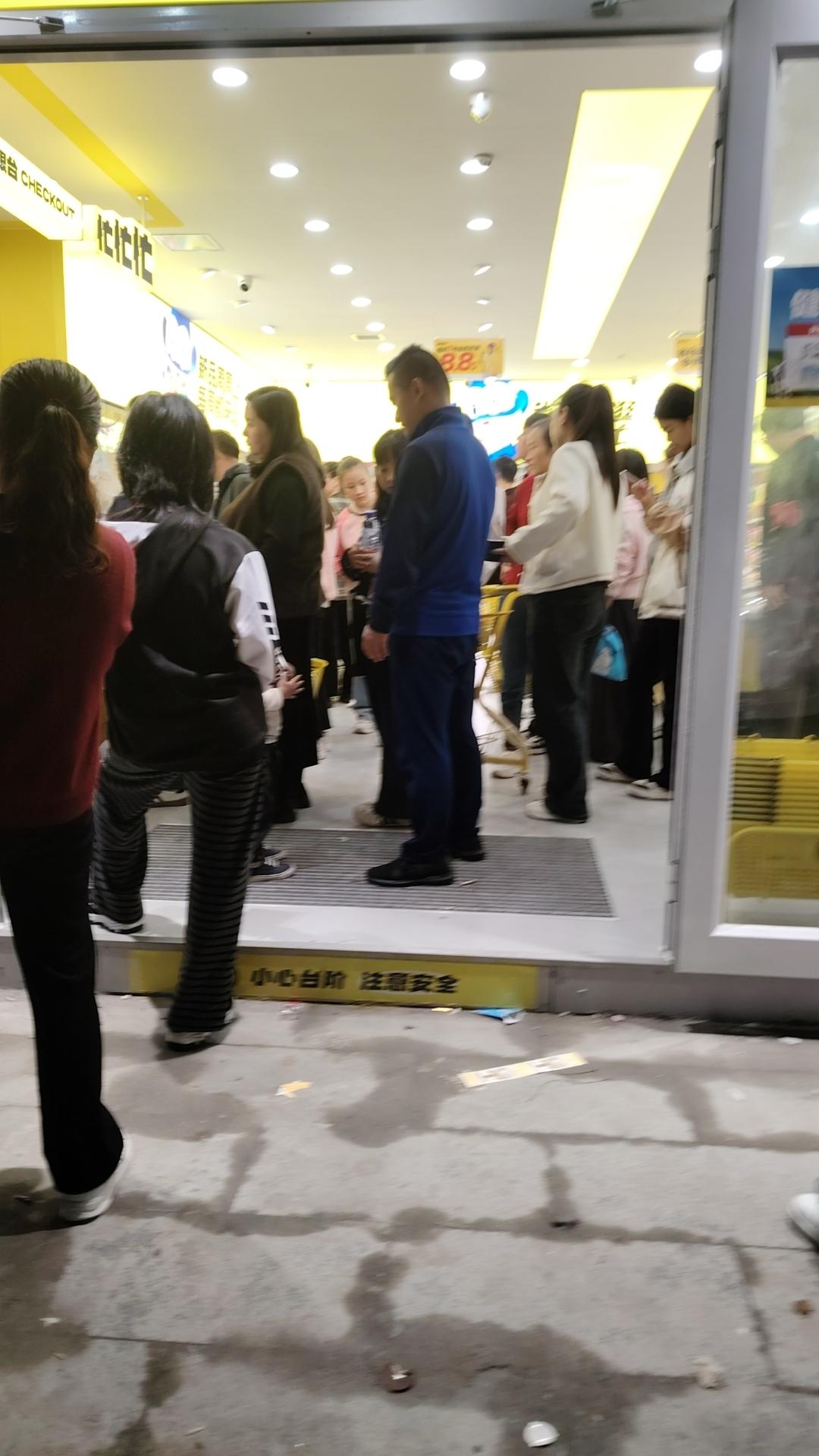 同事当初看中军人身份的