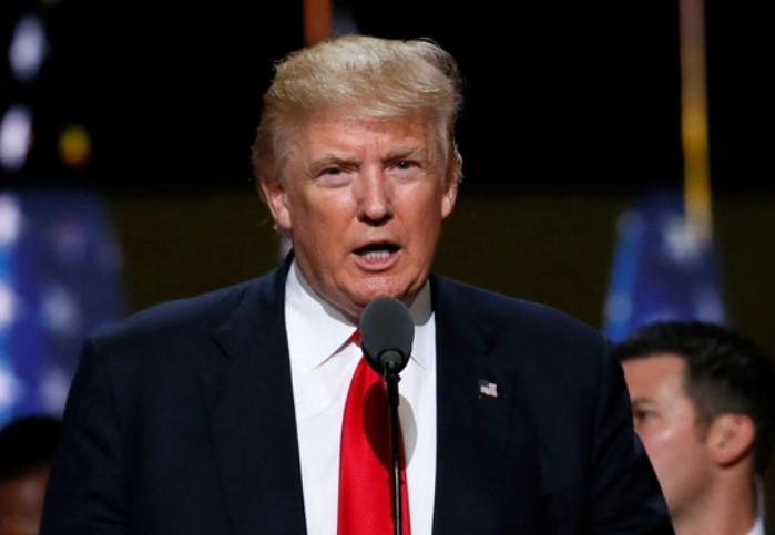 川普表面装疯卖傻、言行乖张，还宣称计划3月底至4月初访华，以访华表态假意安抚、稳