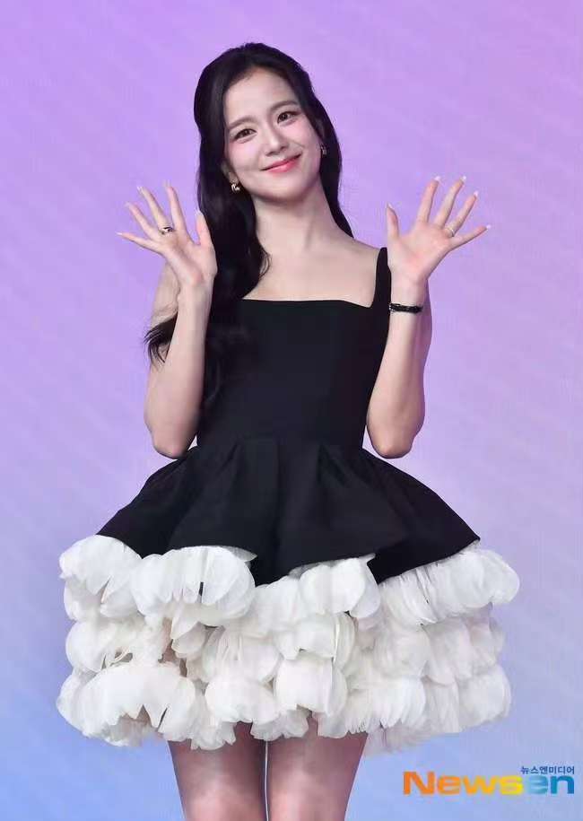 金智秀月刊男友发布会新闻图 金智秀月刊男友发布会状态 金智秀月刊男友发布会新闻图