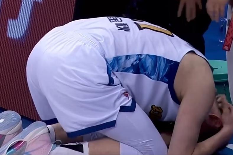 昨晚的CBA常规赛确实精彩纷呈！广厦男篮以102-95力克天津男篮，收获了一场关