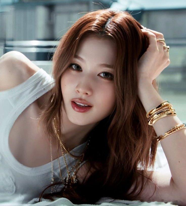 TWICE Sana可能会开设她自己的YouTube频道。 