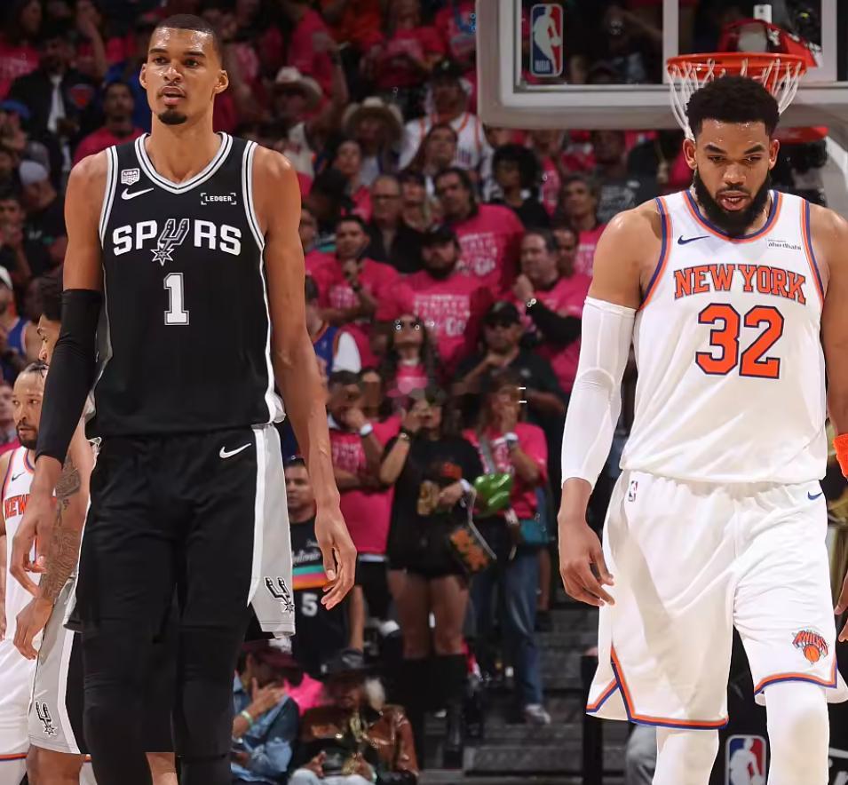 NBA总决赛，纽约尼克斯客场战胜圣安东尼奥马刺，大比分取得2-0领先。凭借本场胜