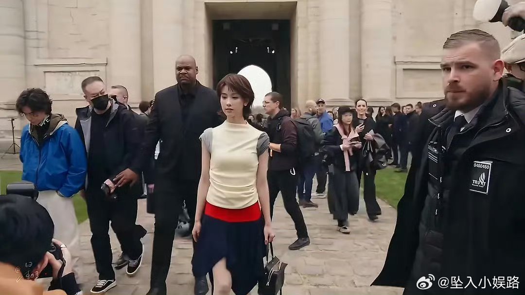 陈都灵比王一博咖位大吗？ 