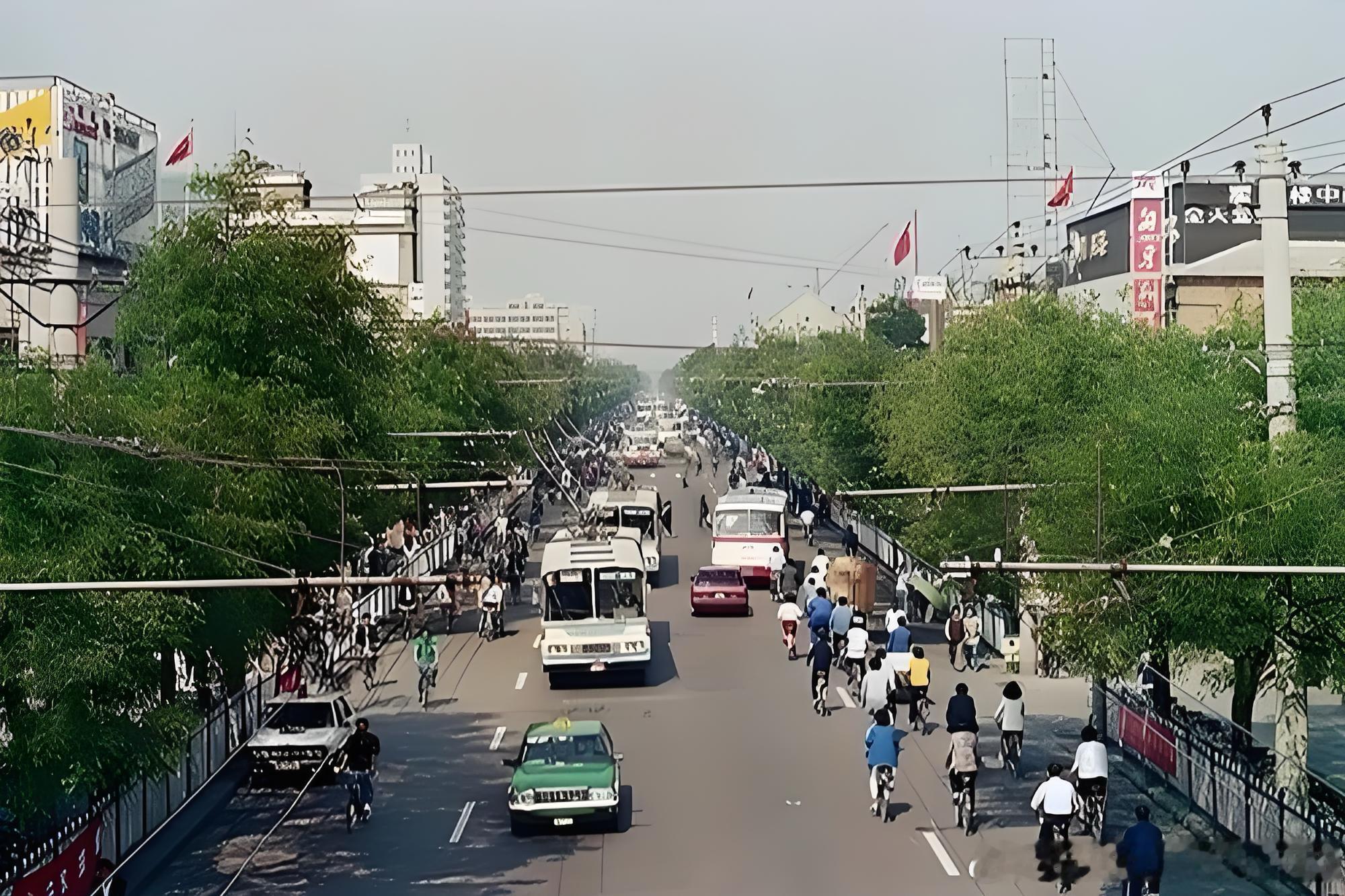 老照片 | 上世纪九十年代北京朝阳区北辰路