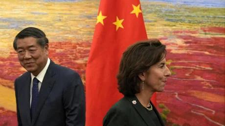 一回国就露真相？拜登官员：美国企业对中国失去耐心。美国商务部长吉娜-雷蒙多警告称
