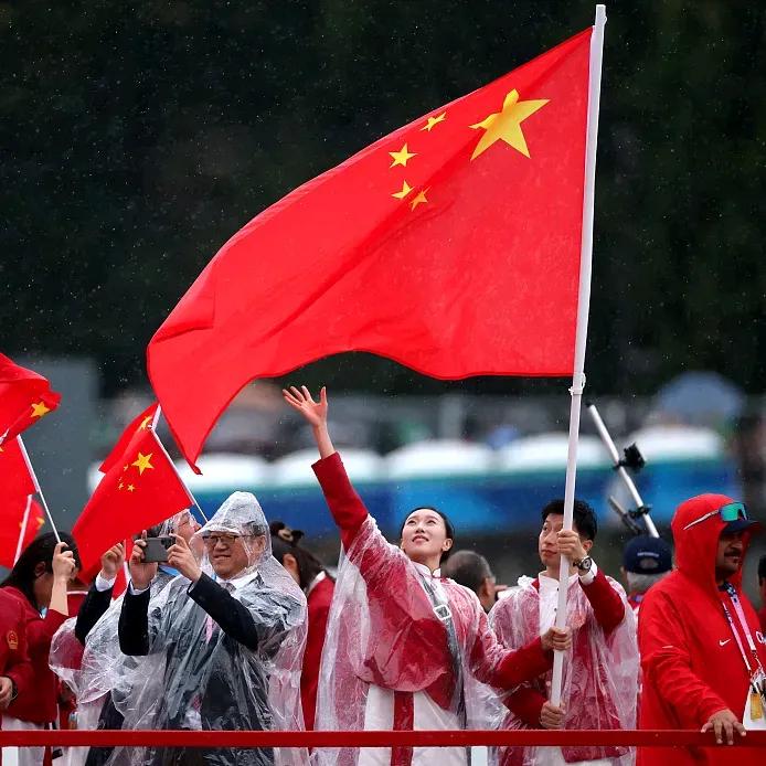 定风波·看巴黎奥运会中国健儿赛事
文/许碧霞（江西）

华夏军团杀四方。龙吟虎啸
