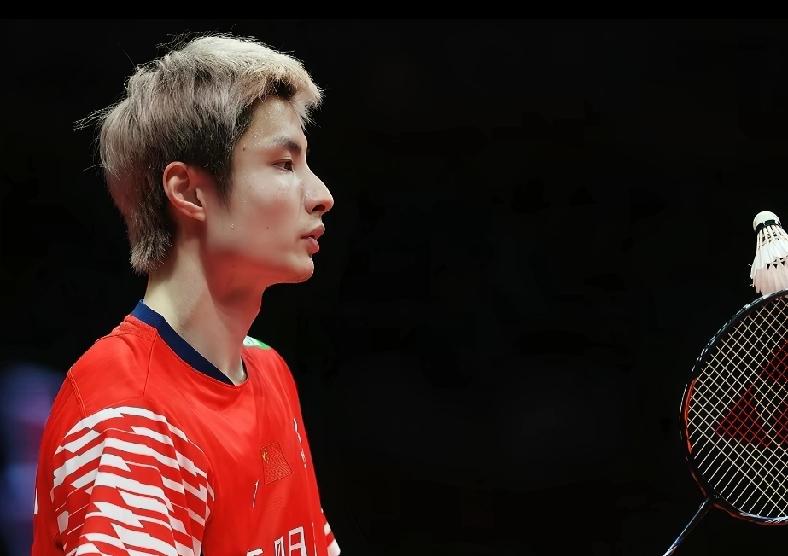 都在关心斯诺克和乒乓球，能否给中国羽毛球天团一些掌声，他们同样在鏖战沙场、全力以