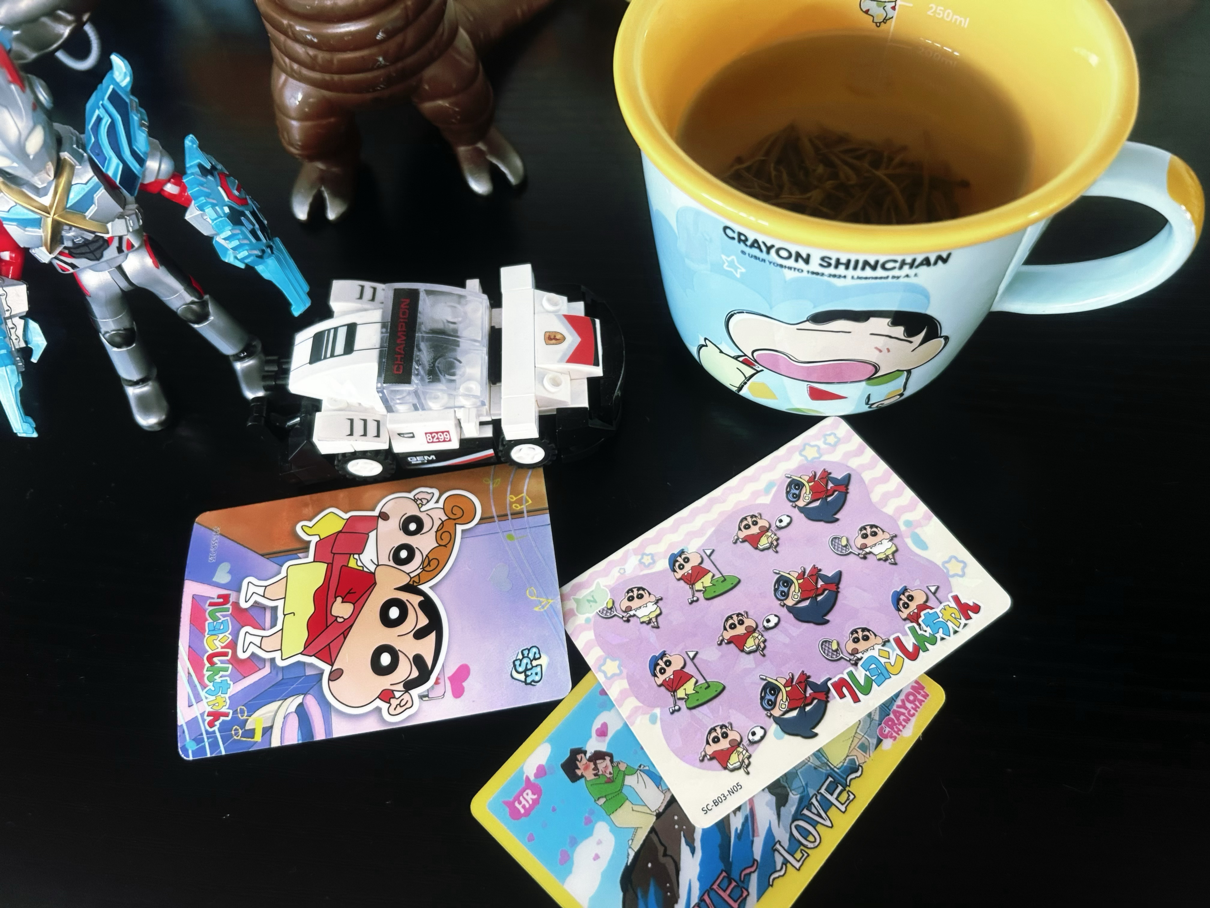 来自宝贝儿给我准备的新杯妈妈说你怎么拿个杯子走哪端哪 只能说妈妈不懂我的心情