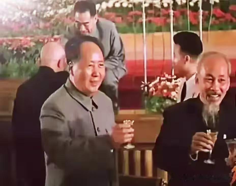 毛主席独爱《法门寺》，重庆谈判特意点这出戏，背后深意少有人懂
 
很多人疑惑，京
