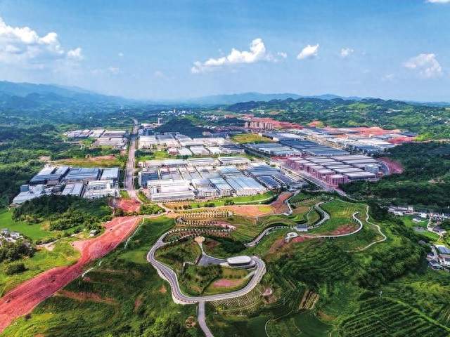 川渝高竹新区为全国统一大市场建设探索出重要经验——访中国宏观经济研究院国土开发与地区经济研究所副所长