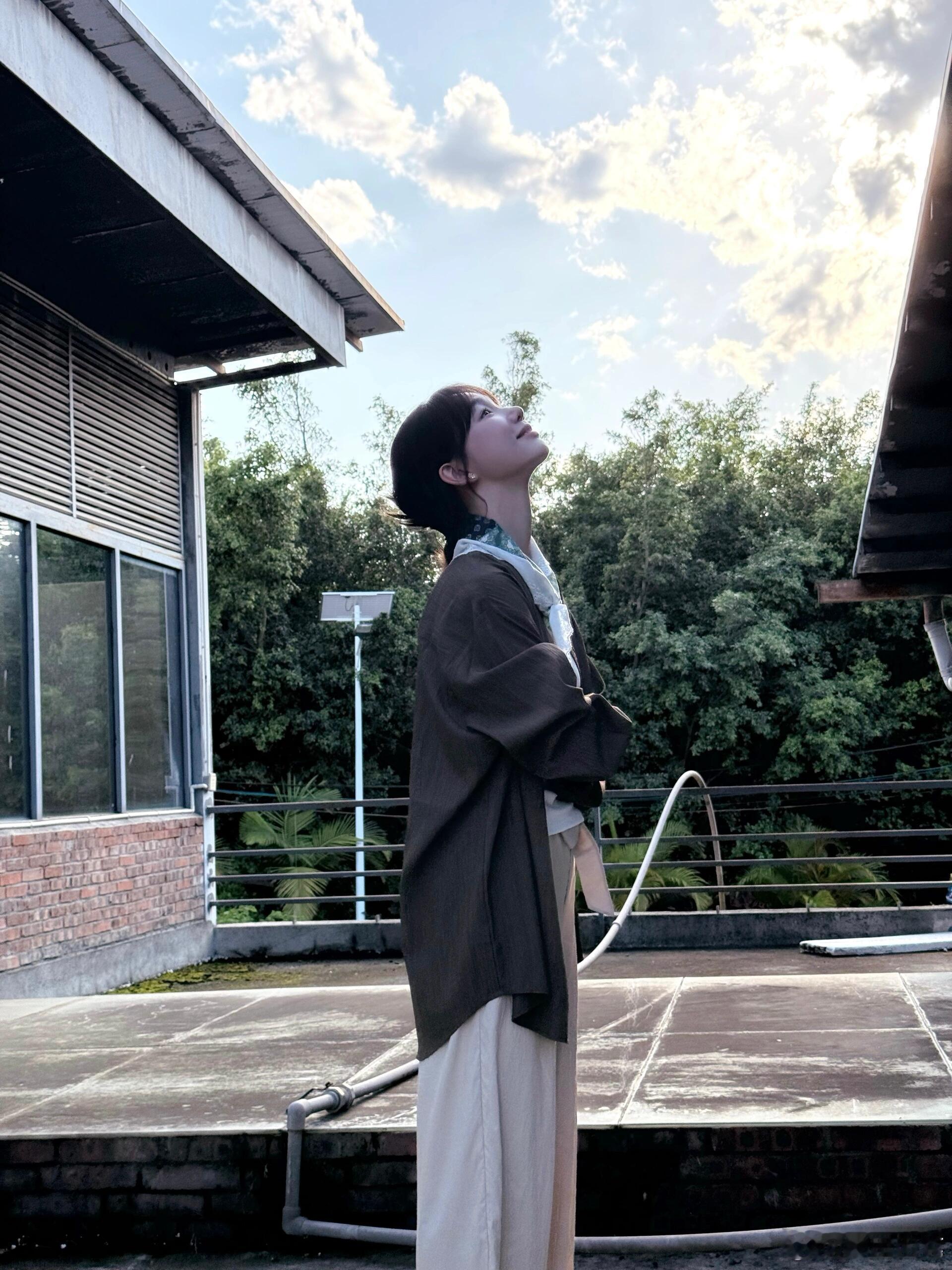 徐梦洁[超话] xmj徐梦洁彼岸灯塔 xmj徐梦洁李妍永远熠熠生辉，做那个不被定