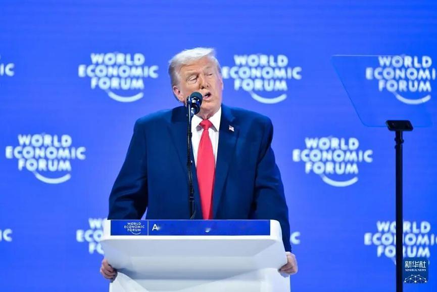 特朗普：“我们不费分文”，就获得格陵兰岛防务的完全使用权，无终止期限。以上是美国