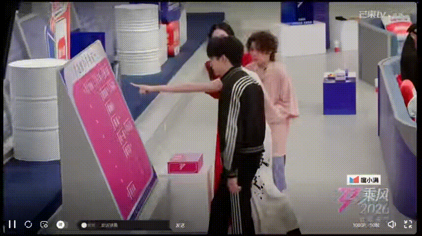 王濛谢楠PK王濛vs谢楠 谁懂啊，王濛选谢楠PK的瞬间，谢楠脸唰一下就红了，这种