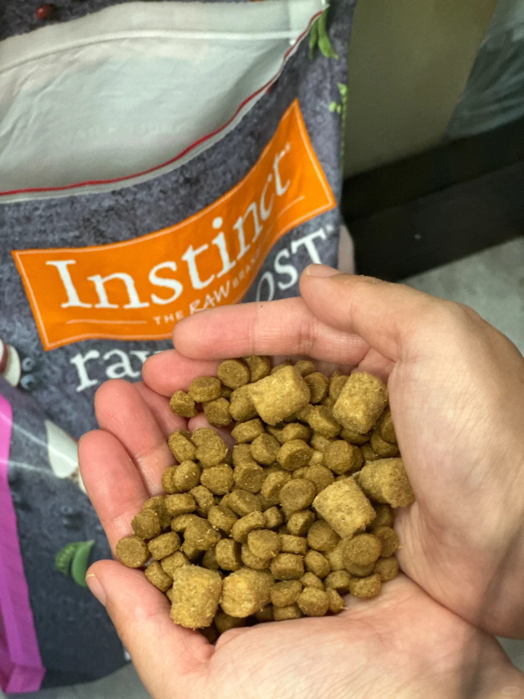 来反馈啦！听劝 新狗粮家里柴犬宝宝很喜欢！